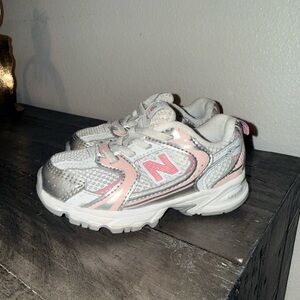 New Balance 530 Style Pink and Silver Sneakers